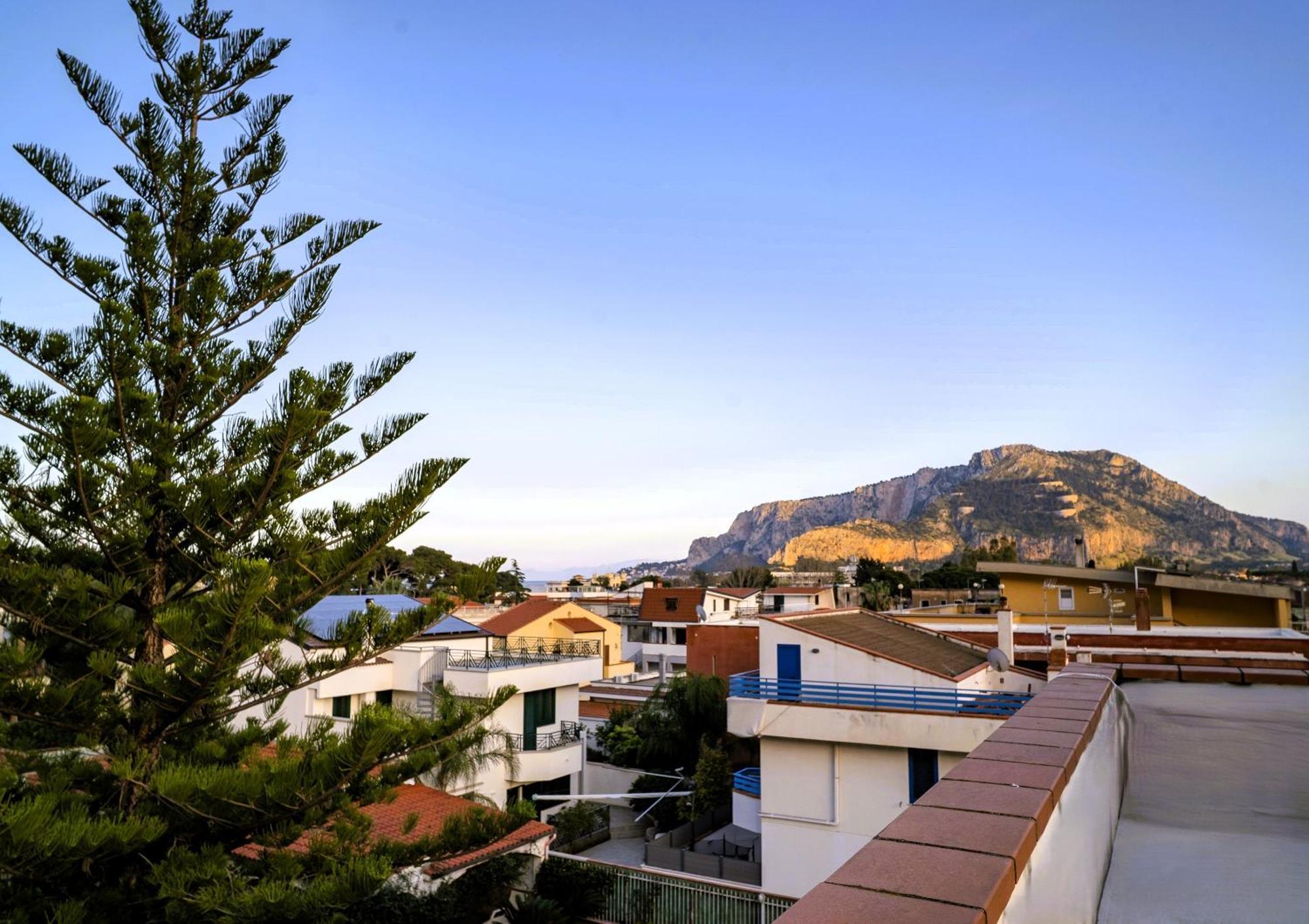 Apartamento A Casa Di Mara Mondello Exterior foto